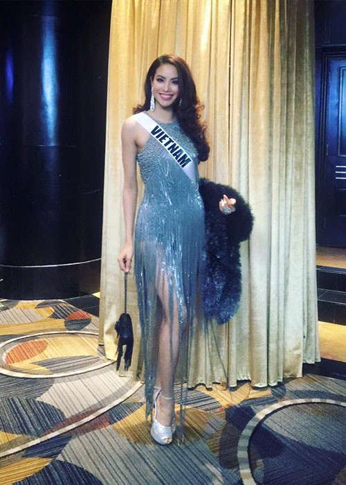 Hoa hau Pham Huong khoe eo con kien tai Miss Universe 2015-Hinh-12